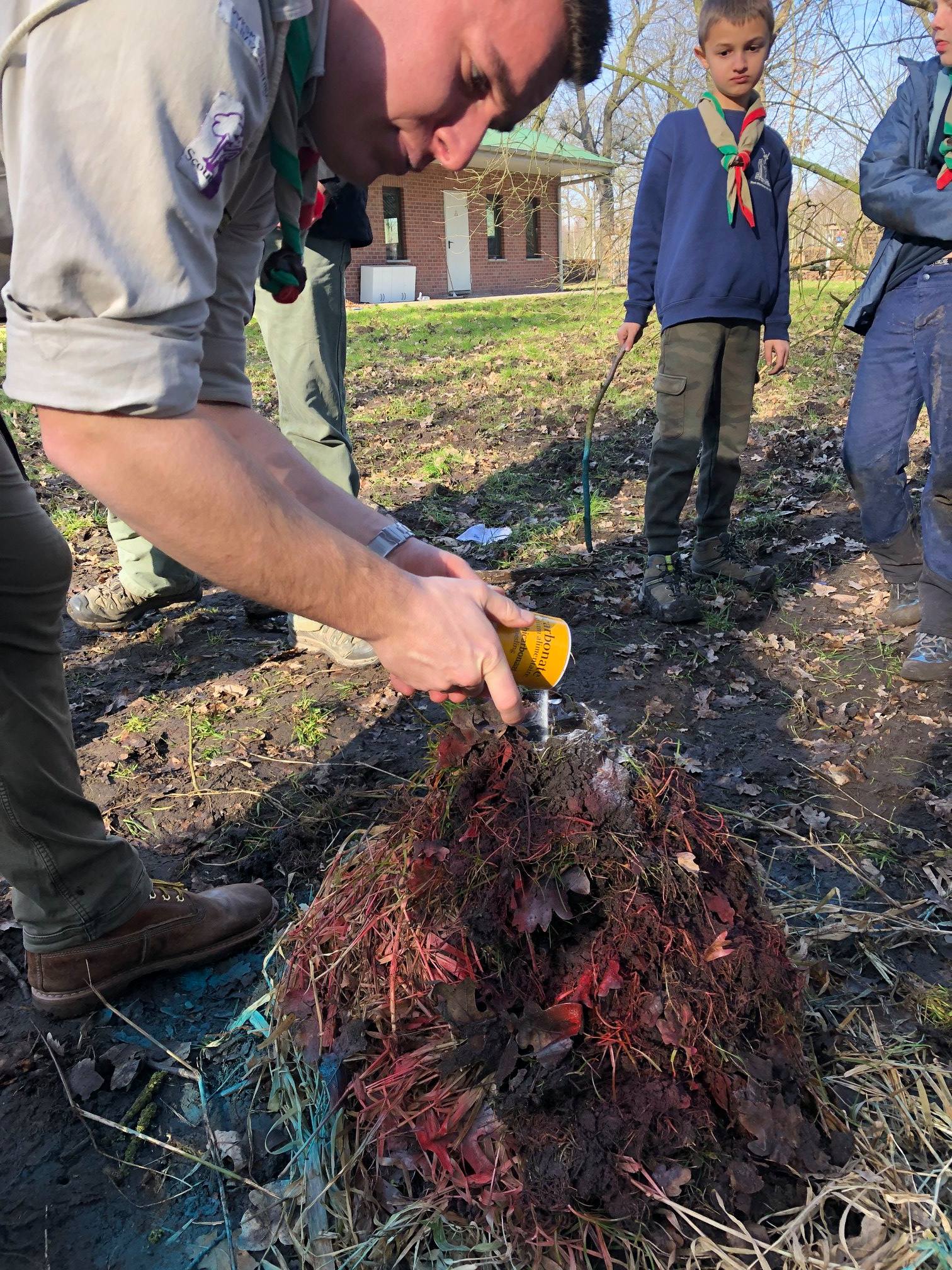 Sint-Martinus den XIIde - Wetenschapsspel Kapoenen Kiewit